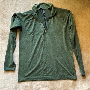 Men’s Lululemon 1/4 zip - large, green. Excellent pre owned condition.